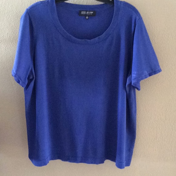 Top - Picture 1 of 3